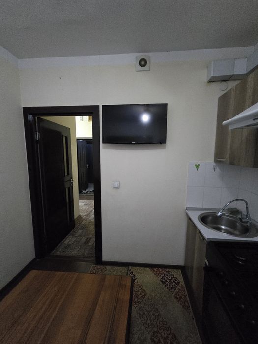 Срочно  сдаётся  квартира  сергели  5а 2 ком семья от метро  400 метр