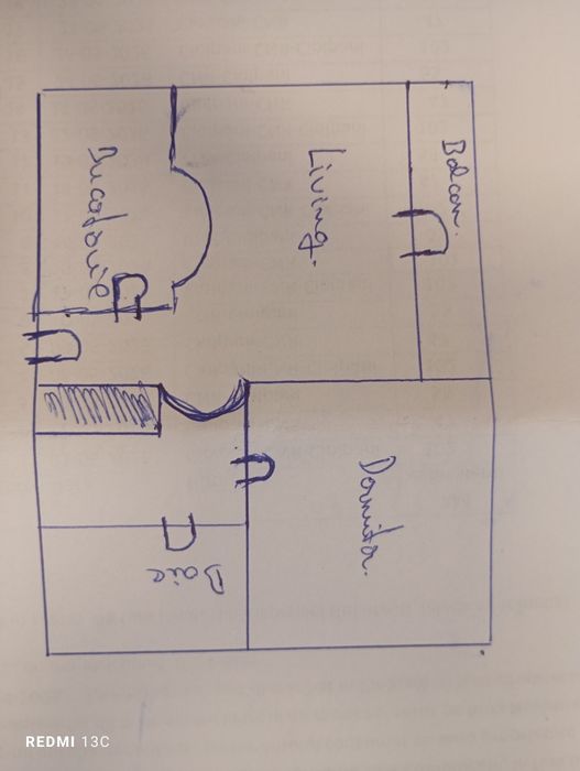 Vând apartament !!