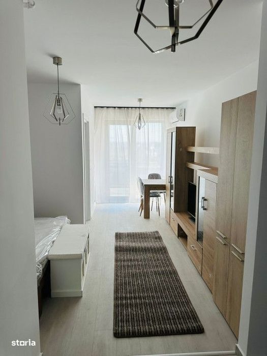 Garsoniera | Hils Brauner | Balcon | Metrou | Centrala