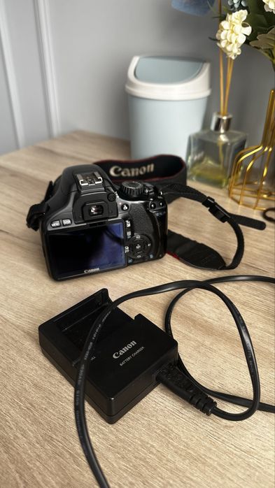 canon  EOS  550D