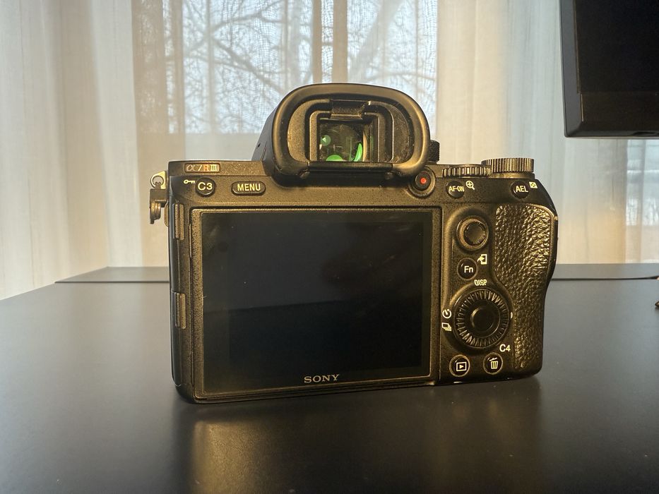Sony A7R III- тяло