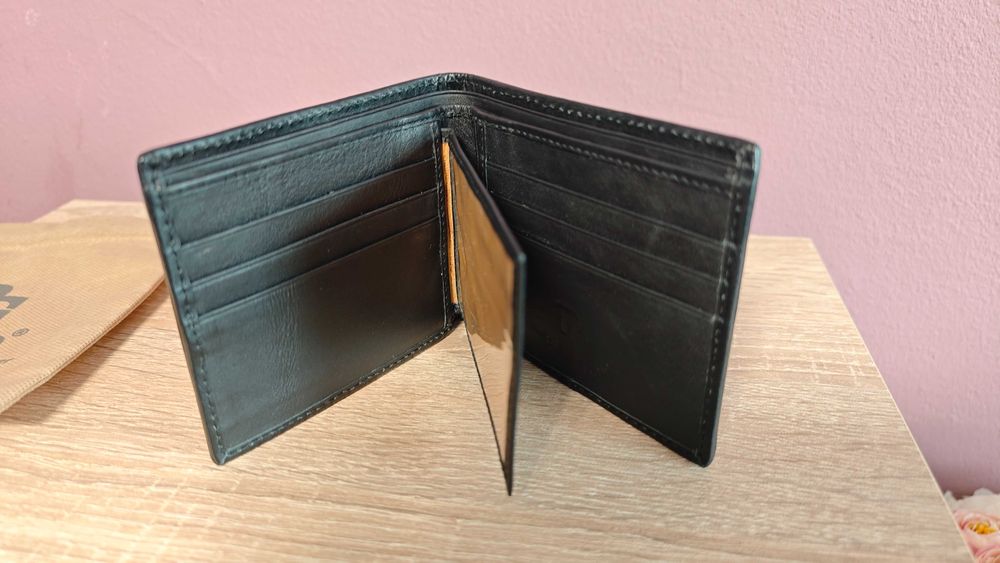 Кожа от СКАТ портфейл PELGIO Тайланд