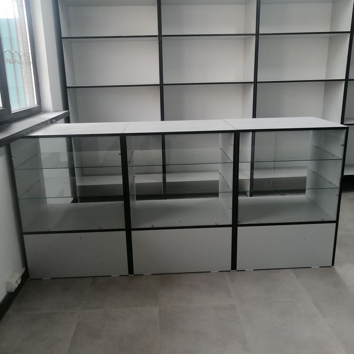 Витрина, полка, стеллаж для вашего товара