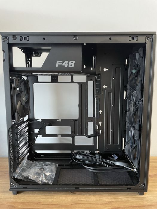 корпус пк black gamemax f46