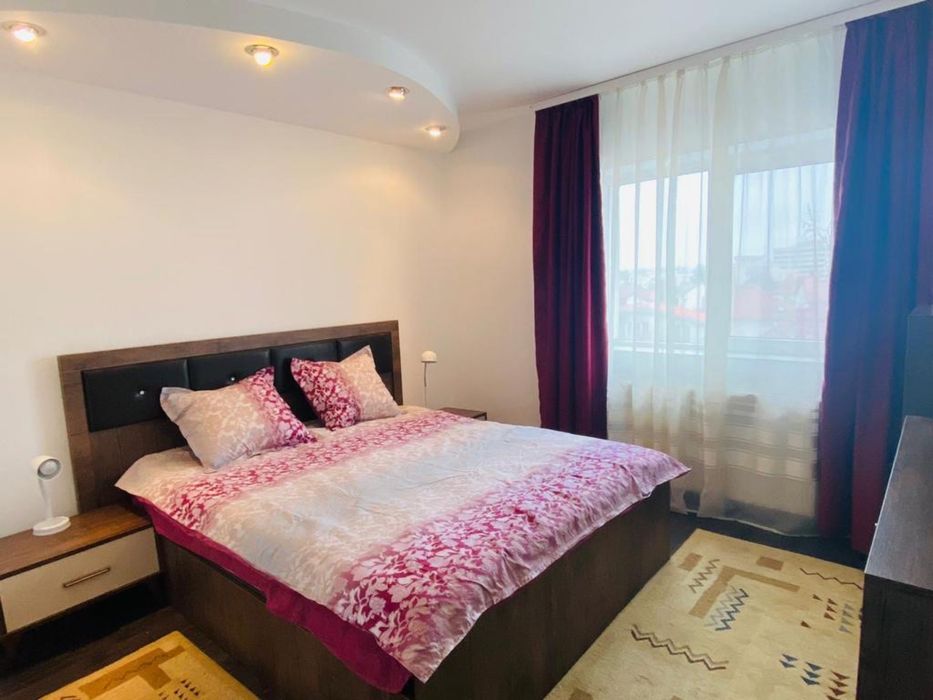 PF Vand Apartament  cu 4 camere in Gheorgheni