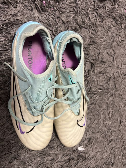 Ghete fotbal nike phantom