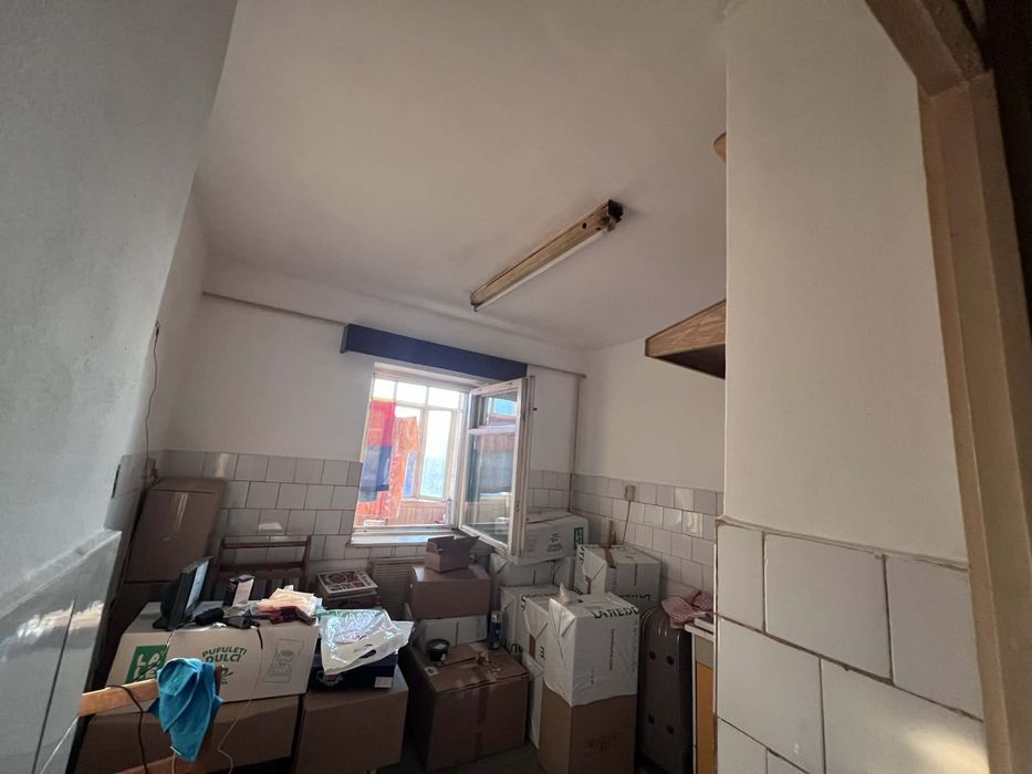Apartament de vanzare cu 3 camere