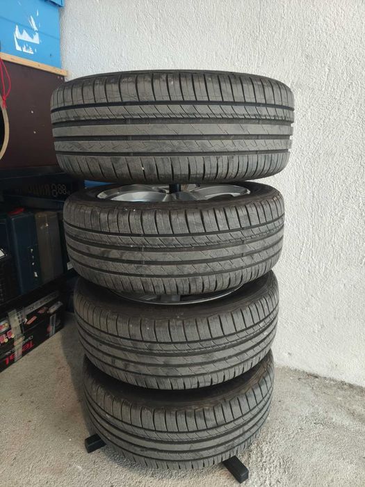 Джанти с гуми 16" 5х114.3