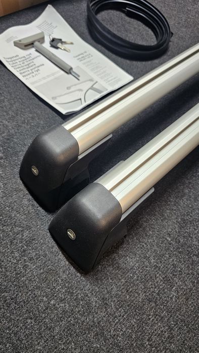 bare transversale volkswagen touareg 7p noi originale 

cod oe: 7p6 07