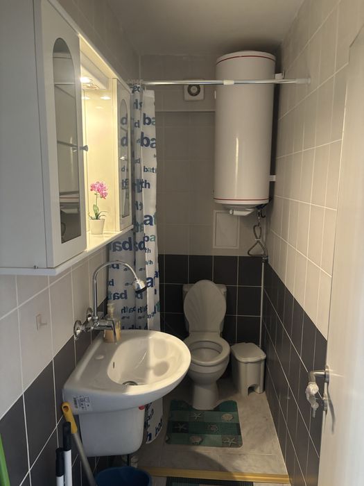 Дава се под наем Двустаен апартамент в Бургас, Сарафово - 50 кв.м за 357 € - Снимка #2