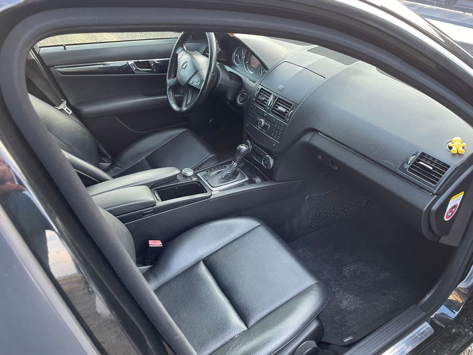 Mercedes Benz c220Automat