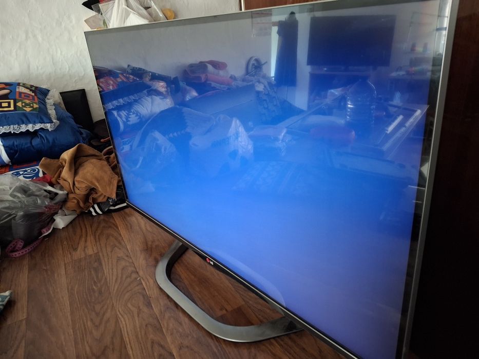 Смарт телевизор lg ue42la690v