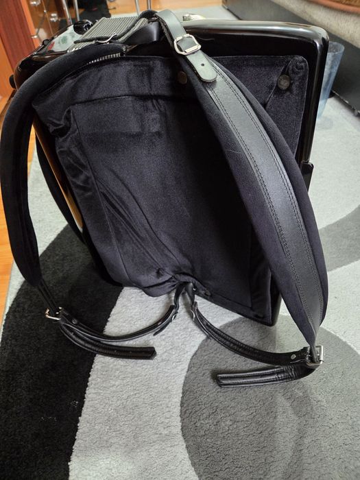 Vând acordeon HOHNER Atlantic 4 De Luxe