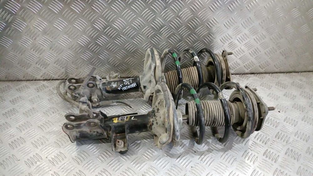 Предни макферсони Hyundai i30 2008г.