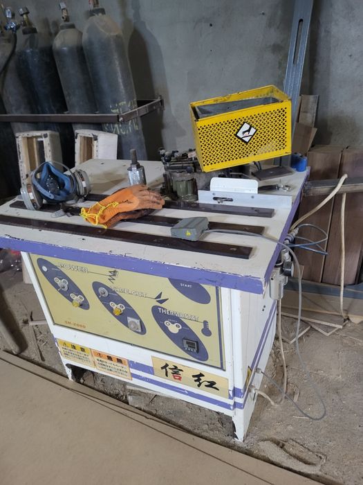 PVC edge banding machine