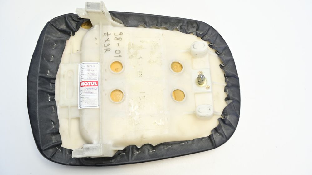 Scaun Spate Pasager Sa Sezut Kawasaki ZX9R 1998 - 2001 Ghiroda