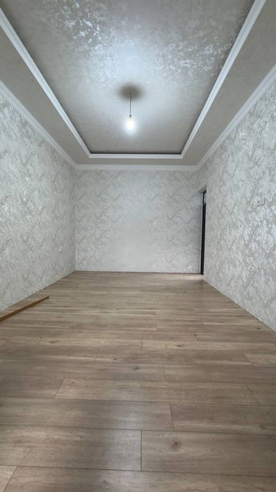 Uy sotiladi Yangi ToshMI 1.6 sotix 4xona