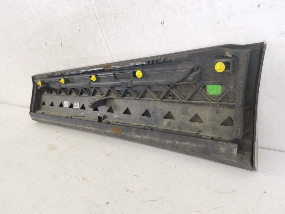 Bandou Usa Stanga Spate Audi Q8 1 2018 2019 2020 2021 2022 Originala A