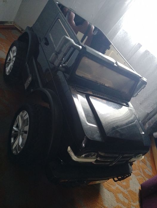 Детский автомобиль