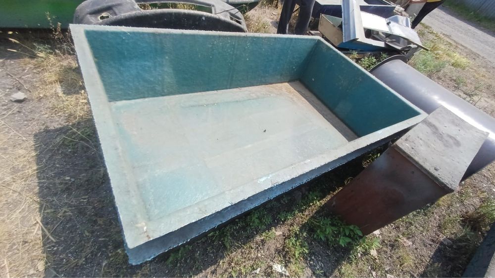 Продам форму для изготовления бассейна из стекловолокна