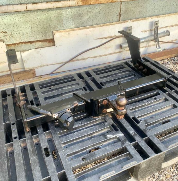 Оригинален теглич за Iveco Daily