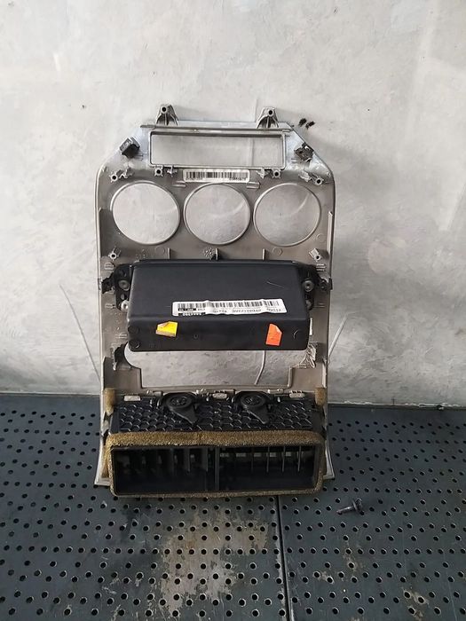 Rama consola centrala sertar depozitare grile ventilatie dodge caliber oyd501z2ae 0yd501z2ae