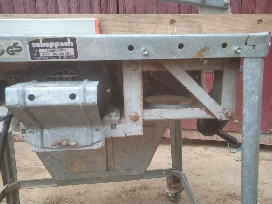 Vînd circular cu ax și pendulă.