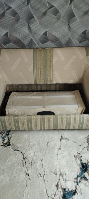 Два дивана и кресло