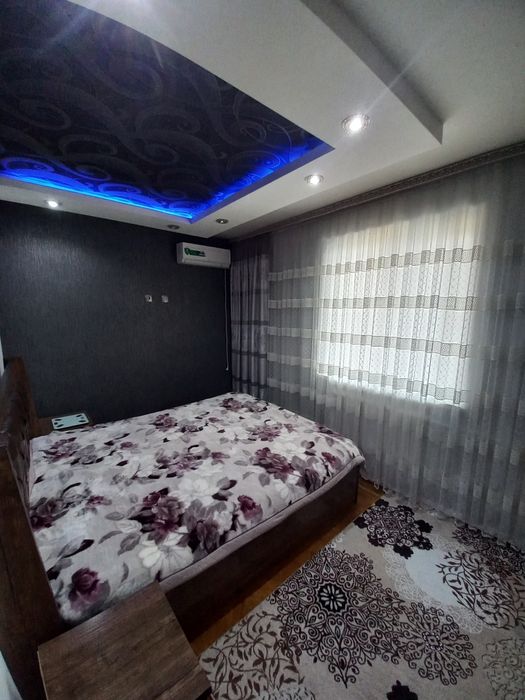 Домбиробод 7.22-соток Углаваой 4-хона 2-балкон 2-СанУзел Участок