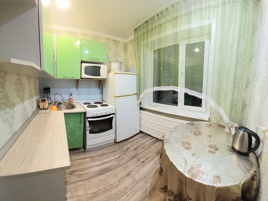 Сдам  ночь/часы/сутки Катаева 25