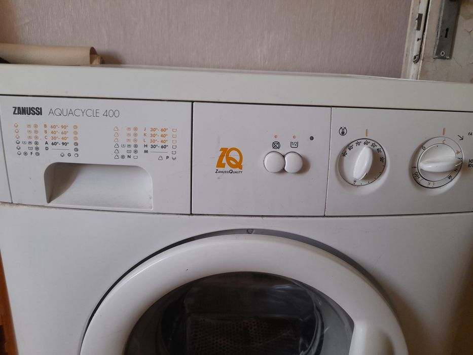 Пералня  ZANUSSI  Aquacicle 400
