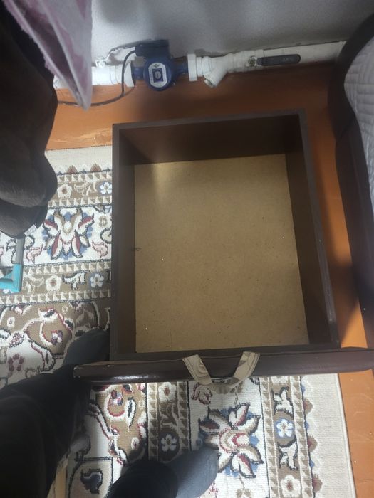 Продам диван + кресло 20.000