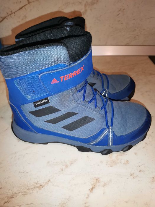 Детски оригинални ботуши адидас