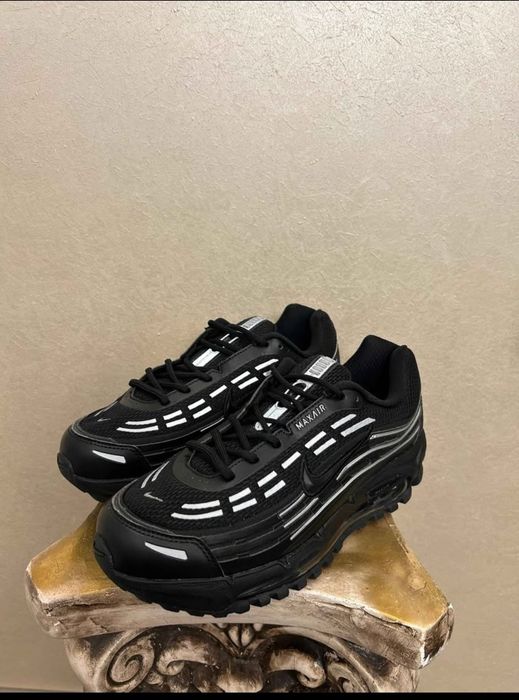 Nike 95/Black...