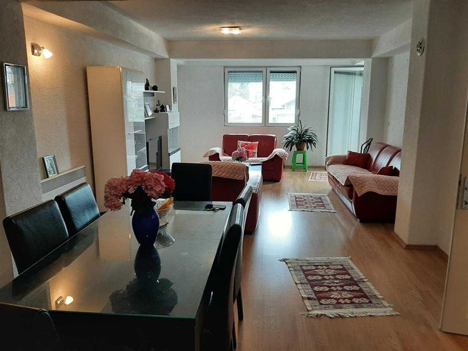 Дава се под наем Двустаен апартамент в София, Зона Б-18 - 67 кв.м за 504.9 € - Снимка #1