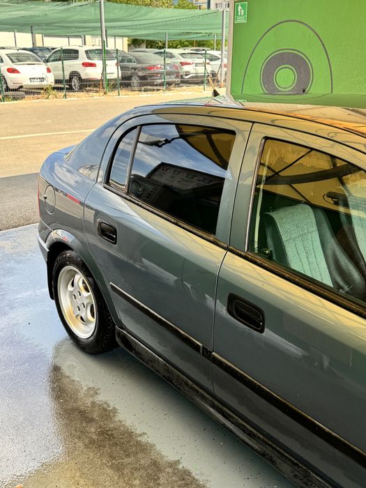 De vanzare opel astra g
