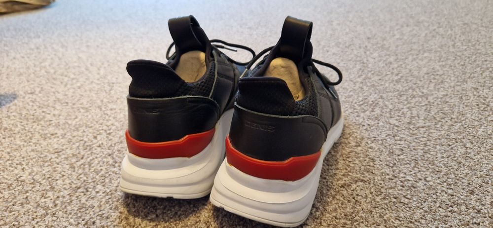 Pantofi sport casual