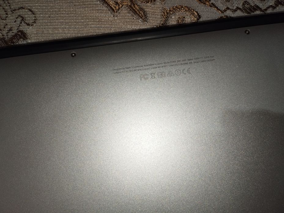 Продам MacBook Air 13 дюймов