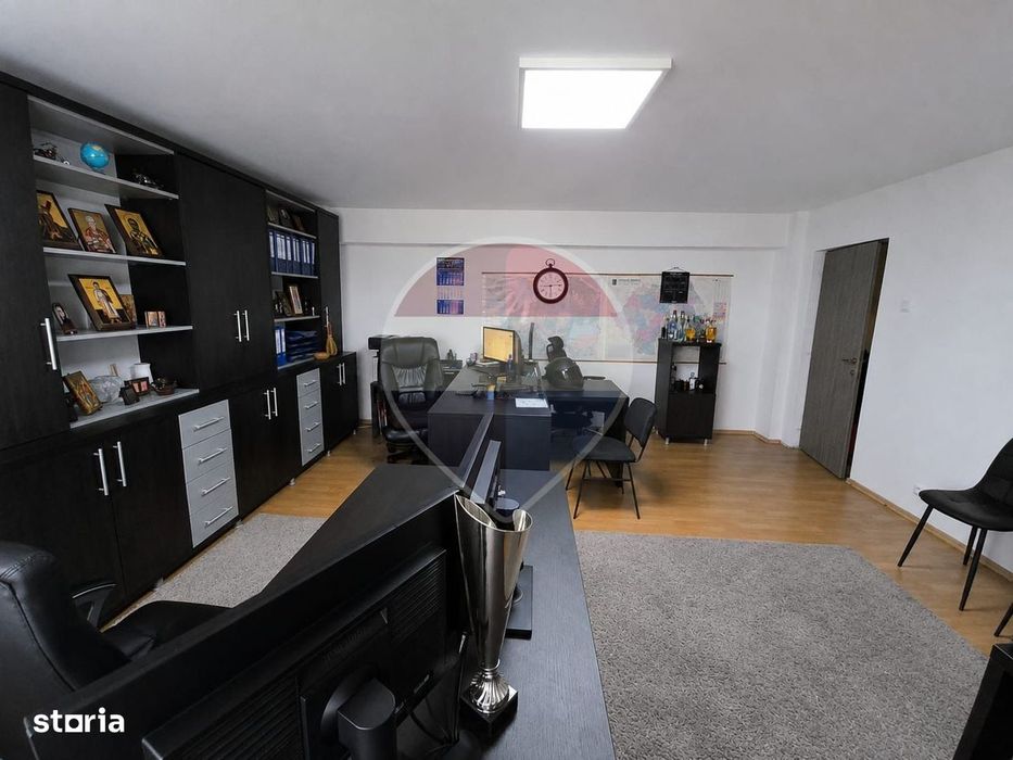 Apartament 4 camere de vanzare | Blocul turn / Radauti — fotografia 3