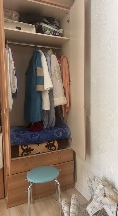 Продаются шкафы и комод