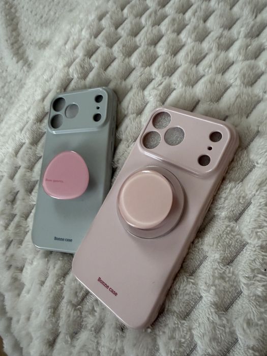 Лот два кейса за Iphone 17 pro max