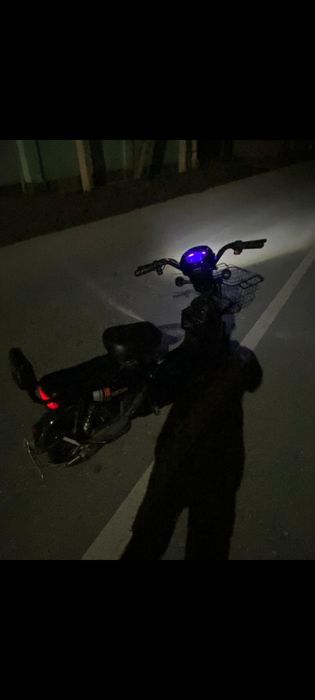 Скутер электро велосипед