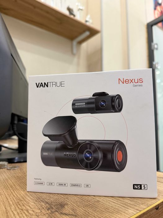 Продаётся Б/У видеорегистратор Vantrue Nexus 5S