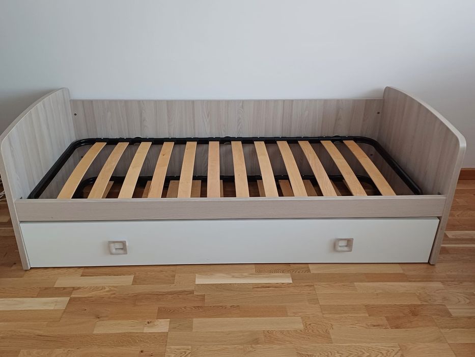 Pat extensibil pentru copii