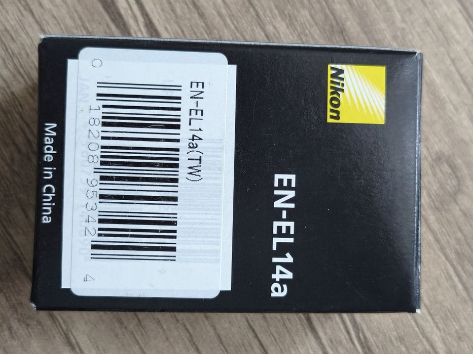 Nikon EN-EL14a batateyka