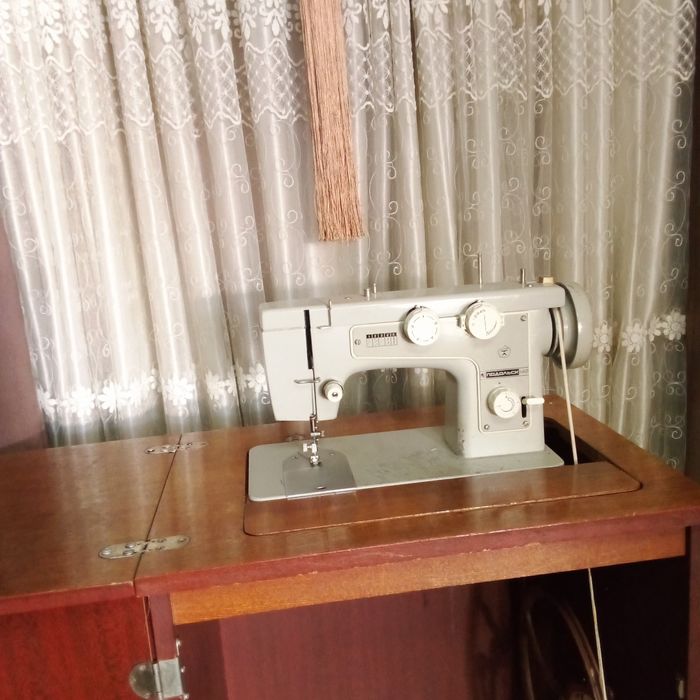 Tikuv mashina Padolskiy