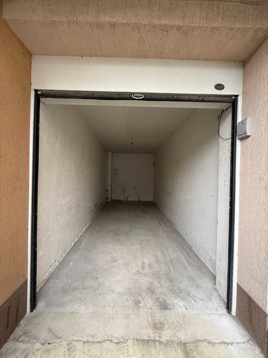 Дава се под наем Гараж / Паркомясто в София, Хаджи Димитър - 16 кв.м за 155 € - Снимка #1