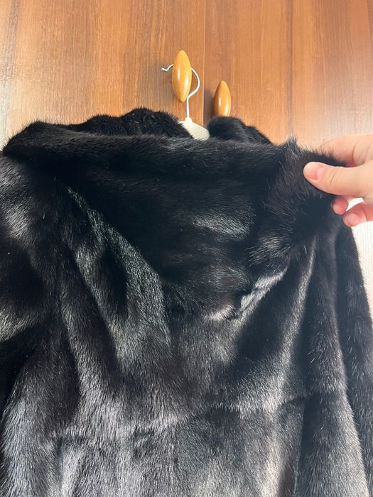 Продам натуральную шубу