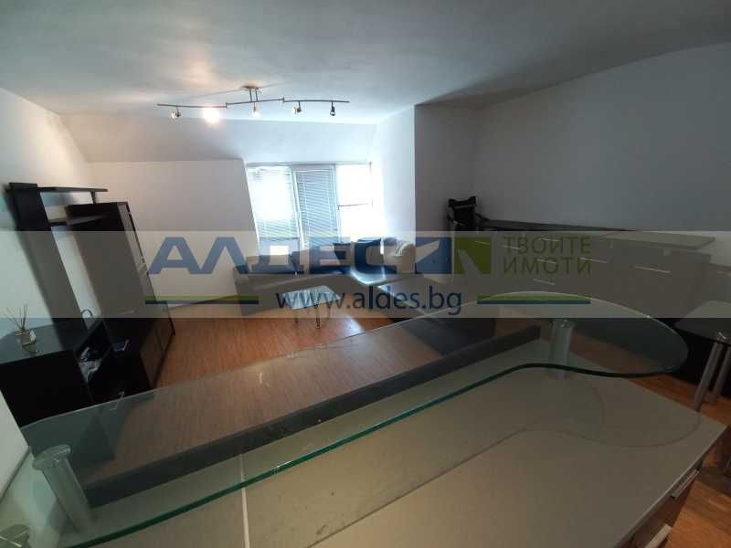 Дава се под наем Тристаен апартамент в София, Надежда 2 - 81 кв.м за 561 € - Снимка #3