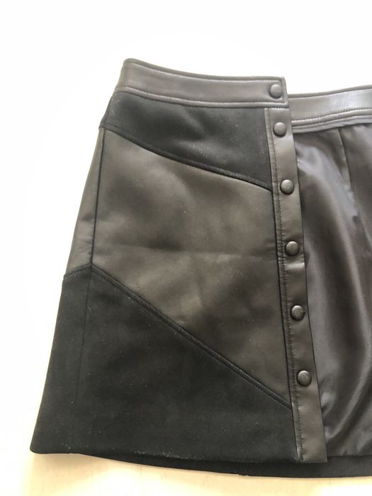 Fusta neagra M&S din piele